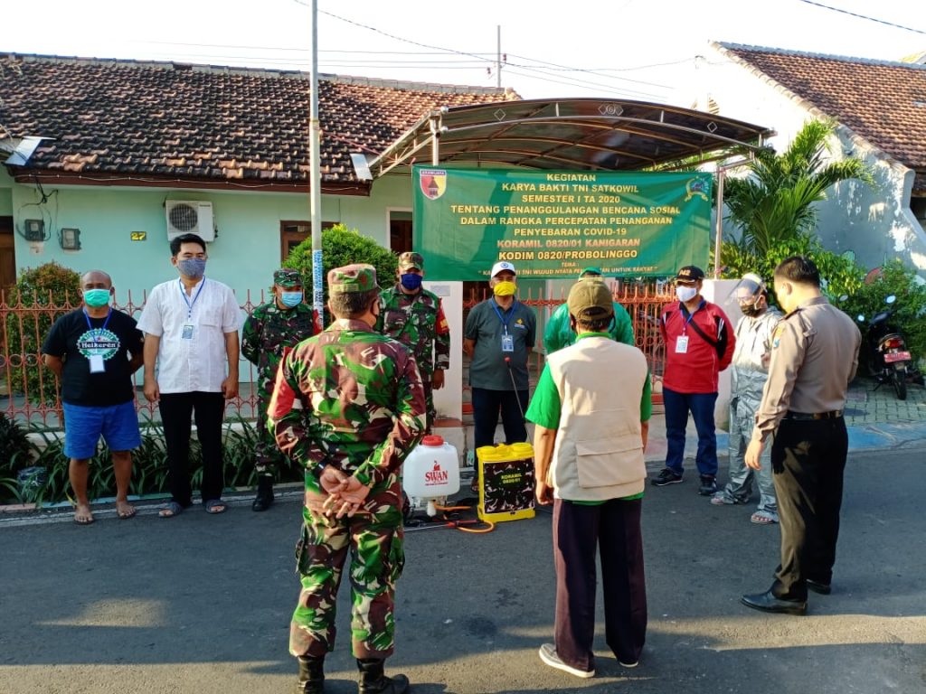 Koramil 0820/01 Kanigaran Laksanakan Karya Bhakti TNI Penanggulangan Bencana Sosial