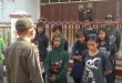 Resahkan Pedagang Pasar Gotong Royong, Belasan Anak Punk Diamankan Petugas Satpol PP Kota Probolinggo