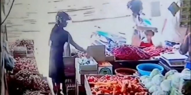 17 Juta Raib, Aksi Pencurian Uang di Pasar Terekam CCTV