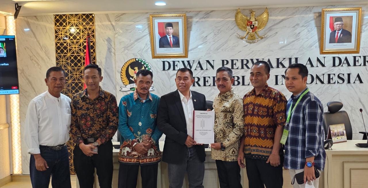 Kelompok Tani Kampung Pendowo Asri Lampung Serahkan Aspirasi Ke Komite II DPD RI