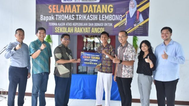 Sekolah Rakyat Ancol Terima Donasi Fasilitas Pendidikan