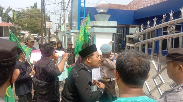 Dugaan Main Mata, GPII Sumut Geruduk Dinas DKP Sumut: Nelayan Rakyat Kecil Dibiarkan Melarat