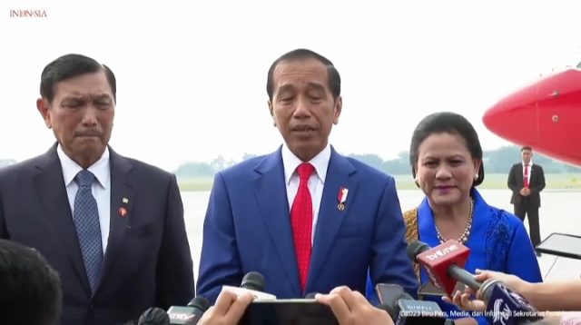 Jokowi Tunjuk Mahfud MD Sebagai Plt Menkominfo Gantikan Menkominfo Johnny G Plate yang Jadi Tersangka Korupsi