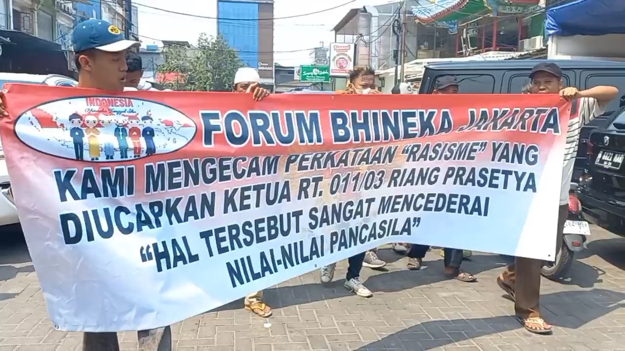 Forum Bhineka Jakarta Aksi Anti Rasis di Ruko Serobot Jalan Pluit di Hari Lahir Pancasila