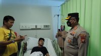Kapolres Jakarta Utara Jenguk Korban Penganiayaan di RSUD Koja
