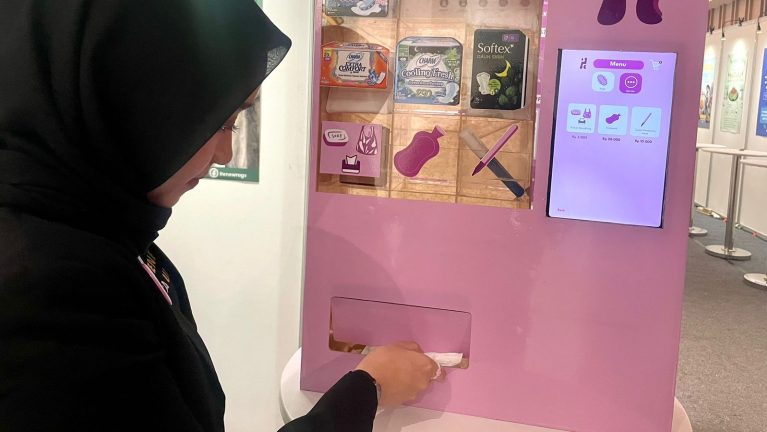 Vending Machine Khusus Produk Sanitasi Gagasan Mahasiswa UI, Solusi Bagi Masalah Perempuan