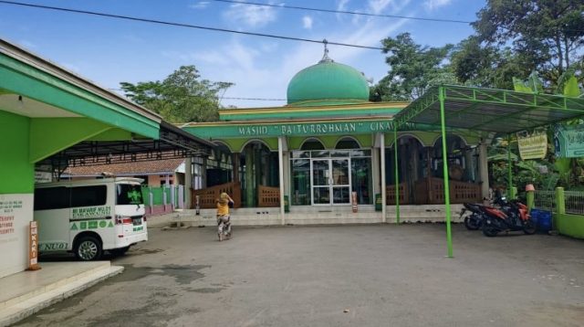 Masjid ini Mengadakan Program Pembagian Doorprize 10 Hari Terakhir Ramadhan ke Jamaah