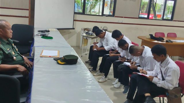 Spotting dan Sosialisasi Penjaringan Calon Secaba PK TNI AD TA. 2024 di SMKN 36 Kalibaru Cilincing Berjalan Lancar