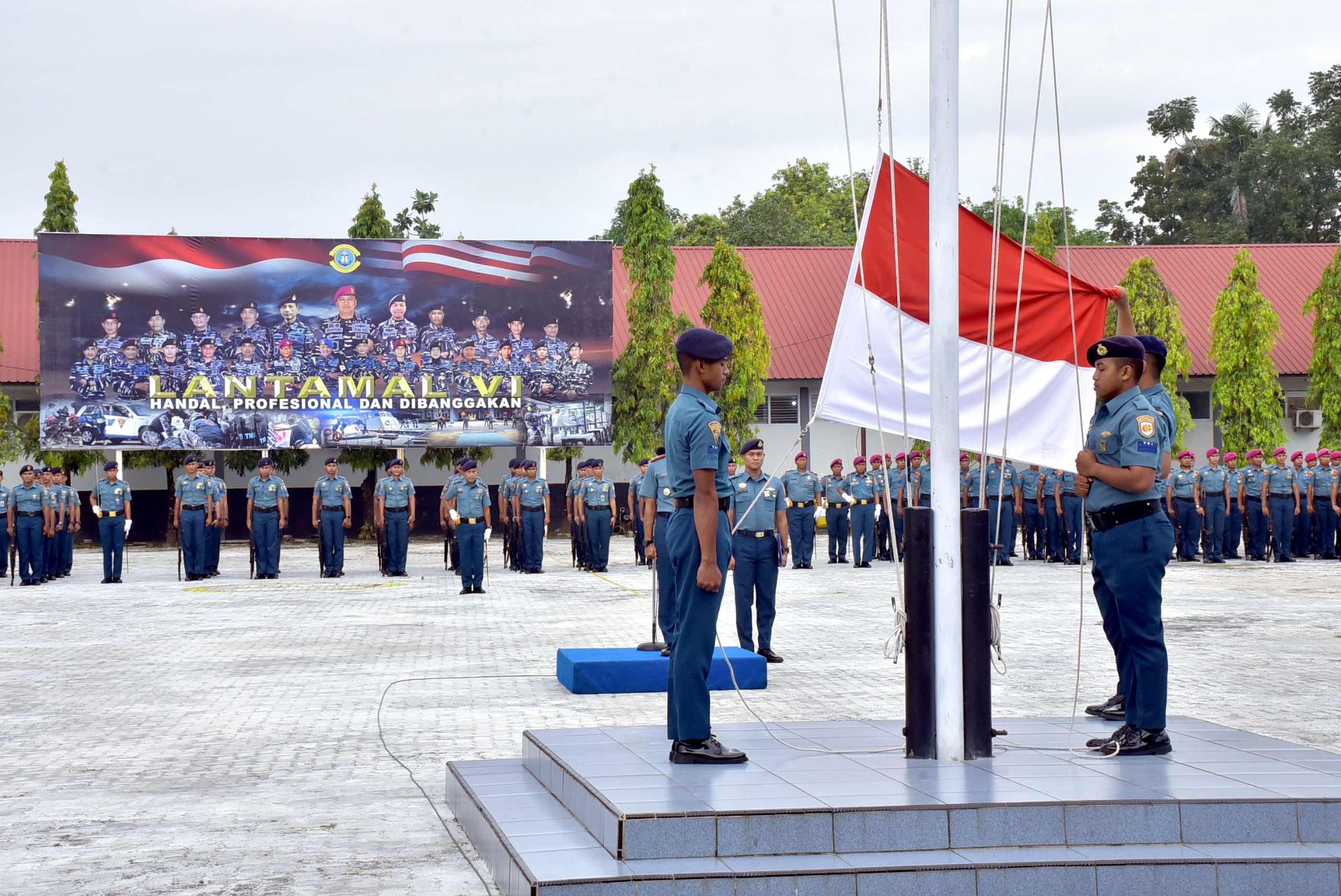 Bangkit Bersama Wujudkan Indonesia Kuat, Lantamal VI Makassar Laksanakan Peringatan Harkitnas ke-117 Tahun 2025