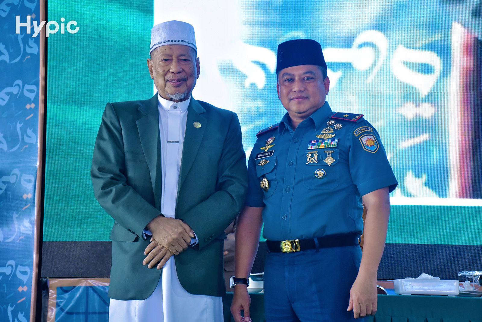 Danlantamal VI Makassar Menghadiri Acara Wisuda Tahfidz Alqur’an Pondok Pesantren DDI Mangkoso T.A 2024/2025 M